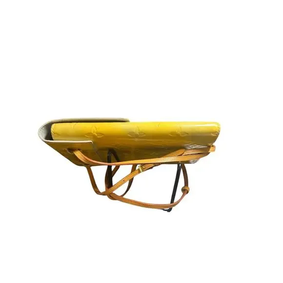 LOUIS VUITTON Monogram Vernis Walker
Wallet Yellow - Picture 7 of 12